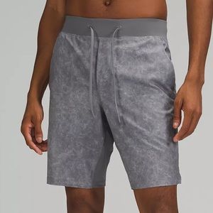 Lululemon 9” T.H.E. Shorts in Heather Grey